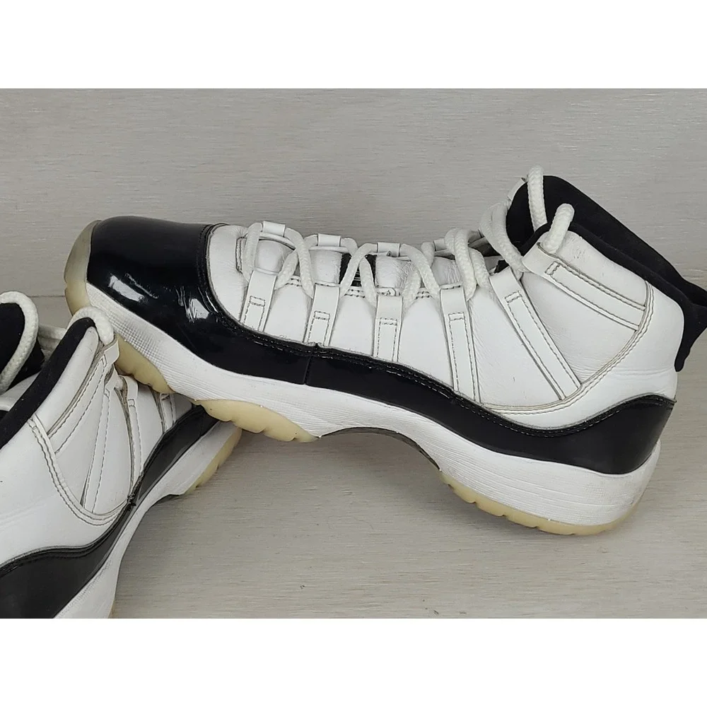 Jordan 11 Retro Sz 7Y Gratitude Kids White Black Metallic Gold 378038-170